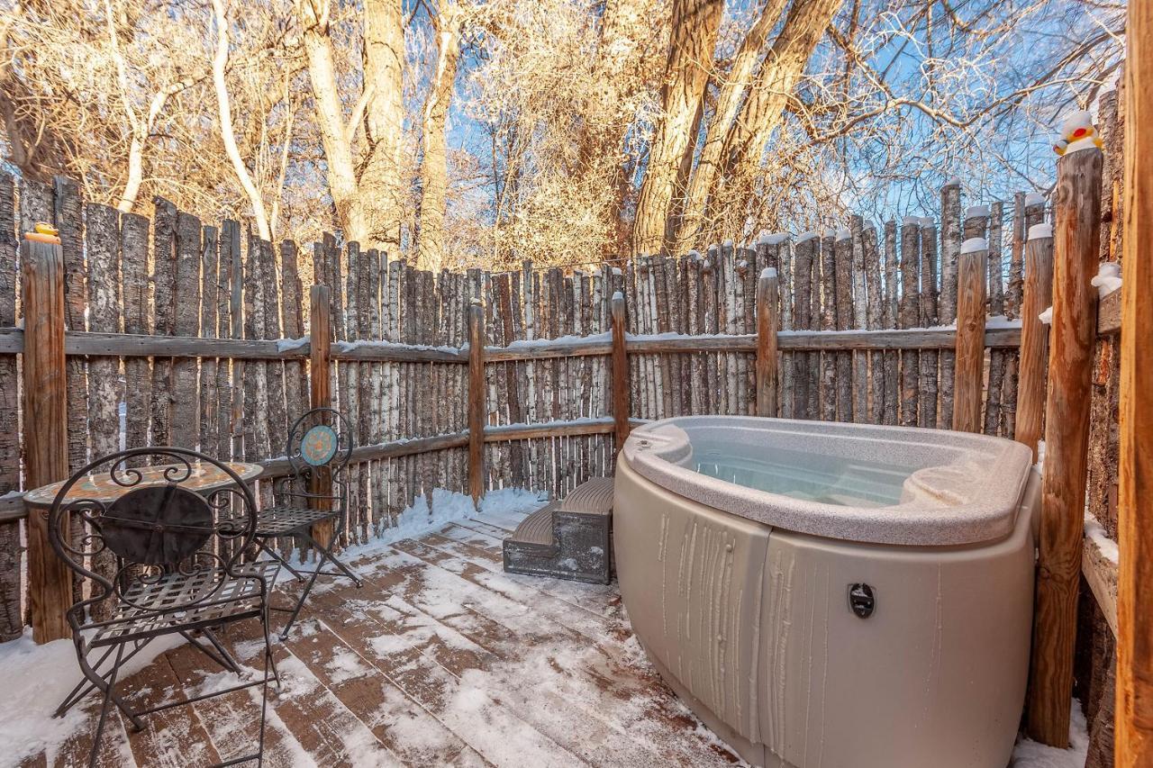 Adobe And Pines Inn Bed And Breakfast Ranchos de Taos Ngoại thất bức ảnh